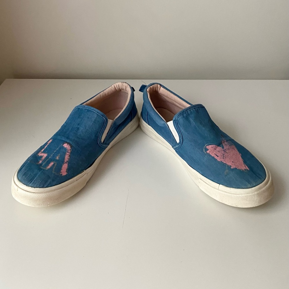 Joe Fresh Youth girls blue jean slip on sneakers size US 6.5